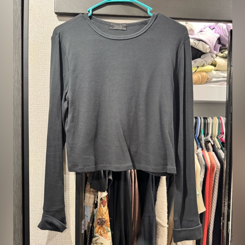 Women NUUDs waffle love sleeve.